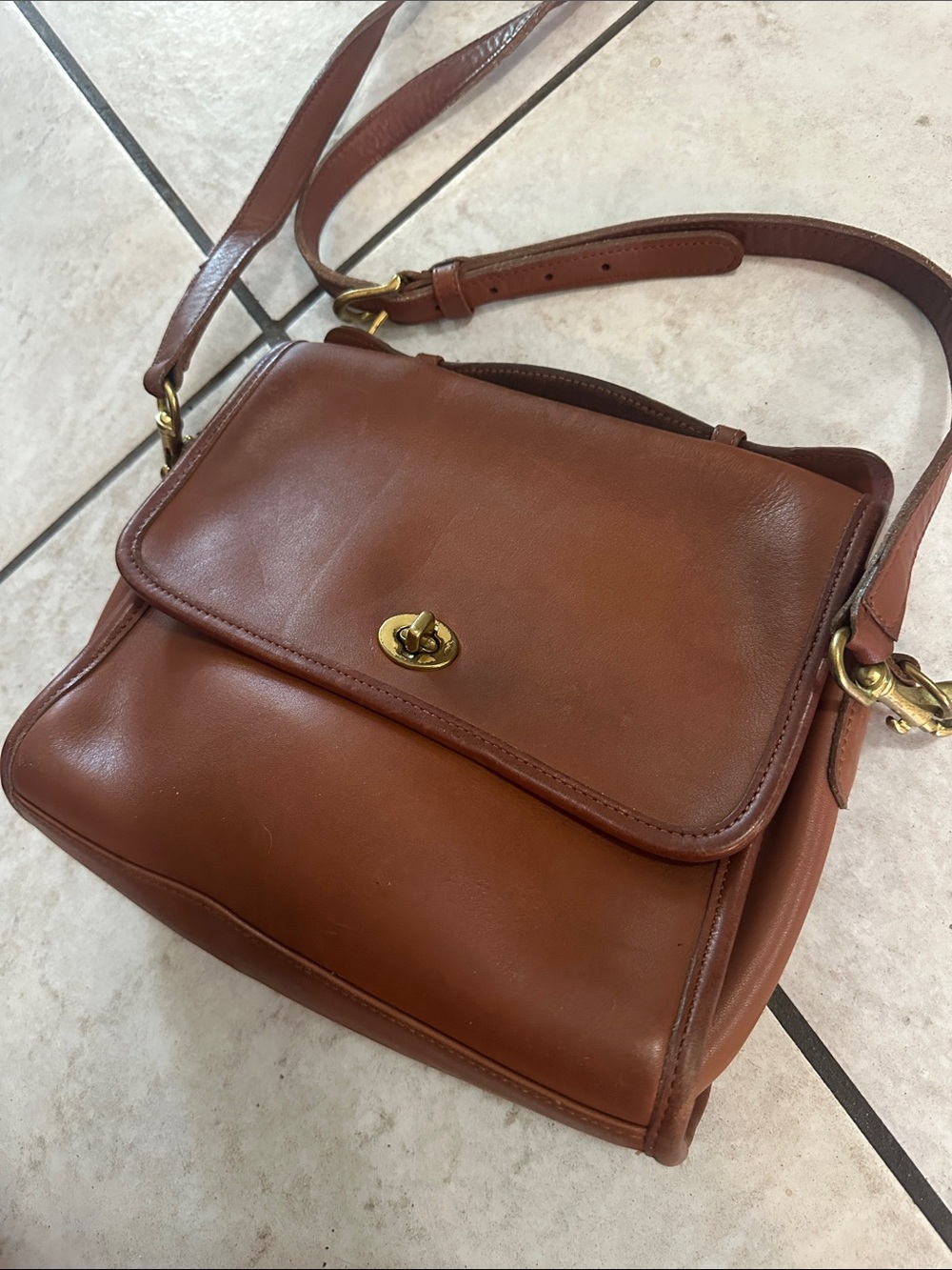 Vintage Coach Court Bag 9870 - Picture 2 of 12